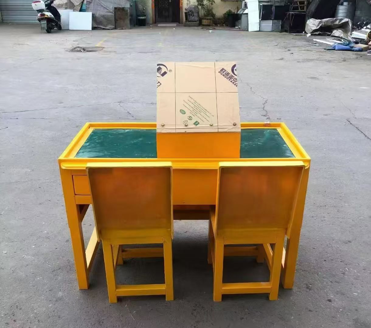 北海防静电导通桌井下煤矿火工品发放桌：危险品流转的安全守护者